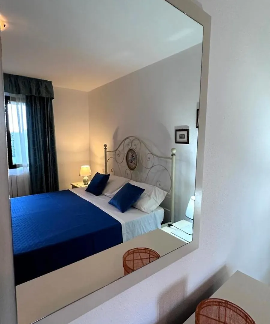 Appartamento Stella Marina Olbia 0*,  Italia